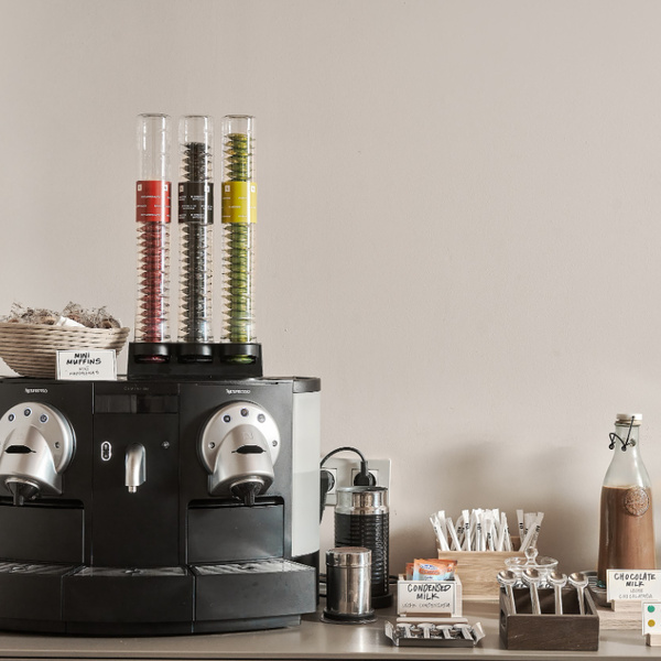 Máquina de café en el Hotel Mercer House Bòria BCN
